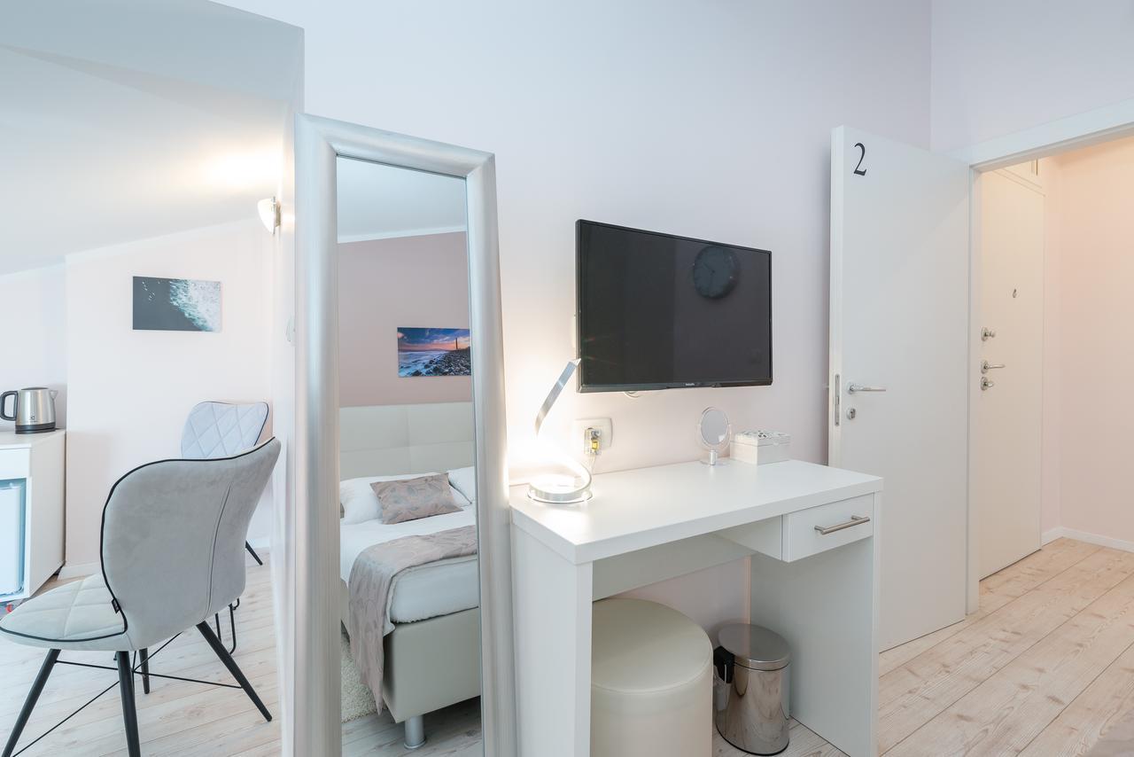Retro Rooms Zadar Buitenkant foto
